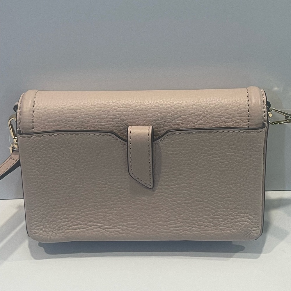 Michael Kors Jet Set Charm Small Phone Convertible Crossbody - Picture 5 of 9